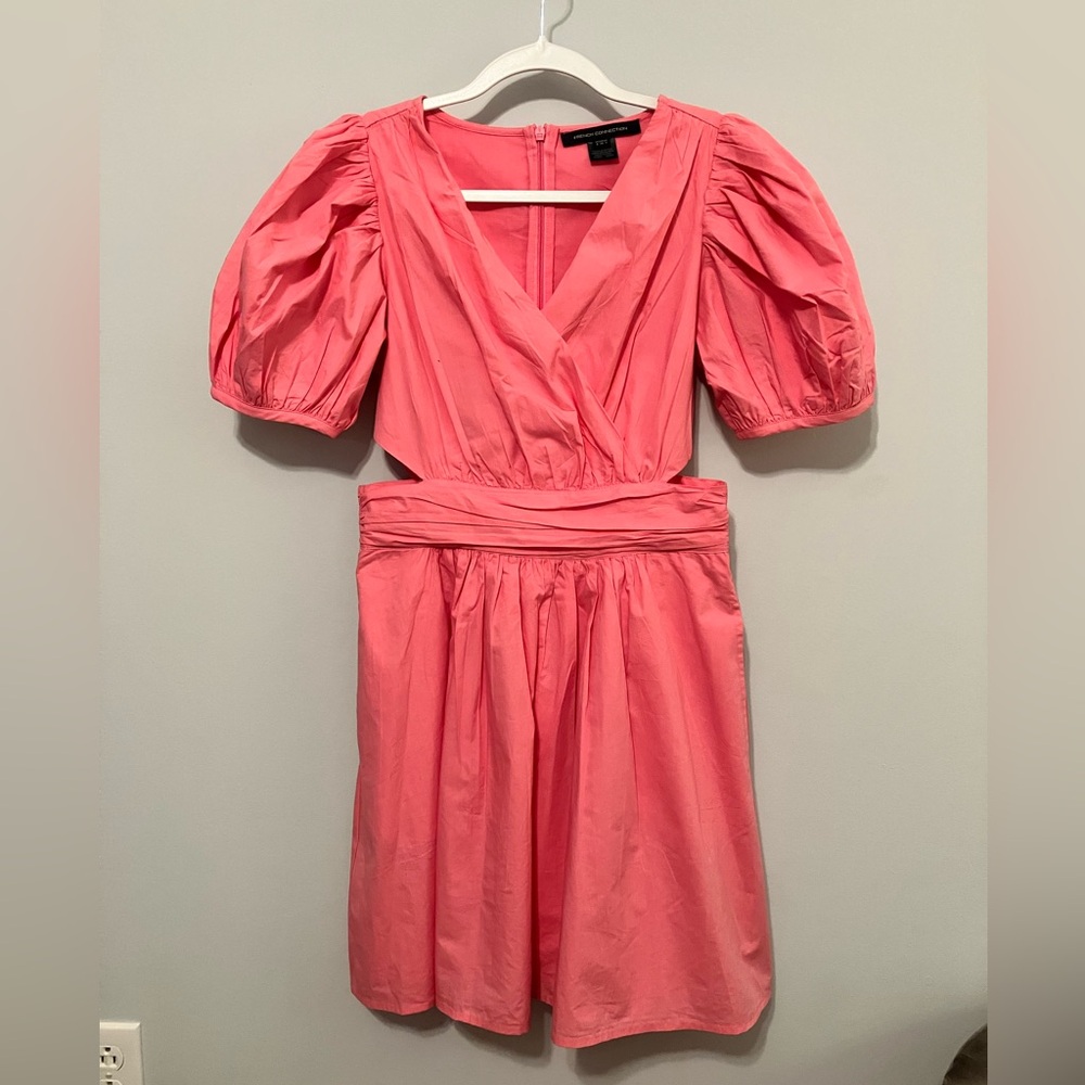 French Connection Cute Dress Side Cutouts Puffy Sleeves Size 4